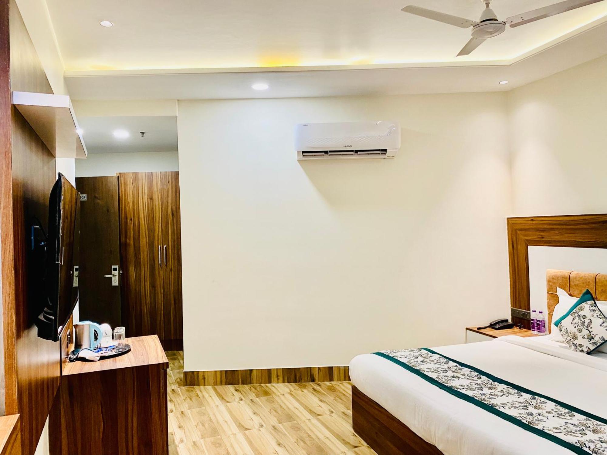 Hotel White House 350 Mtr From Golden Temple Amritsar Luaran gambar